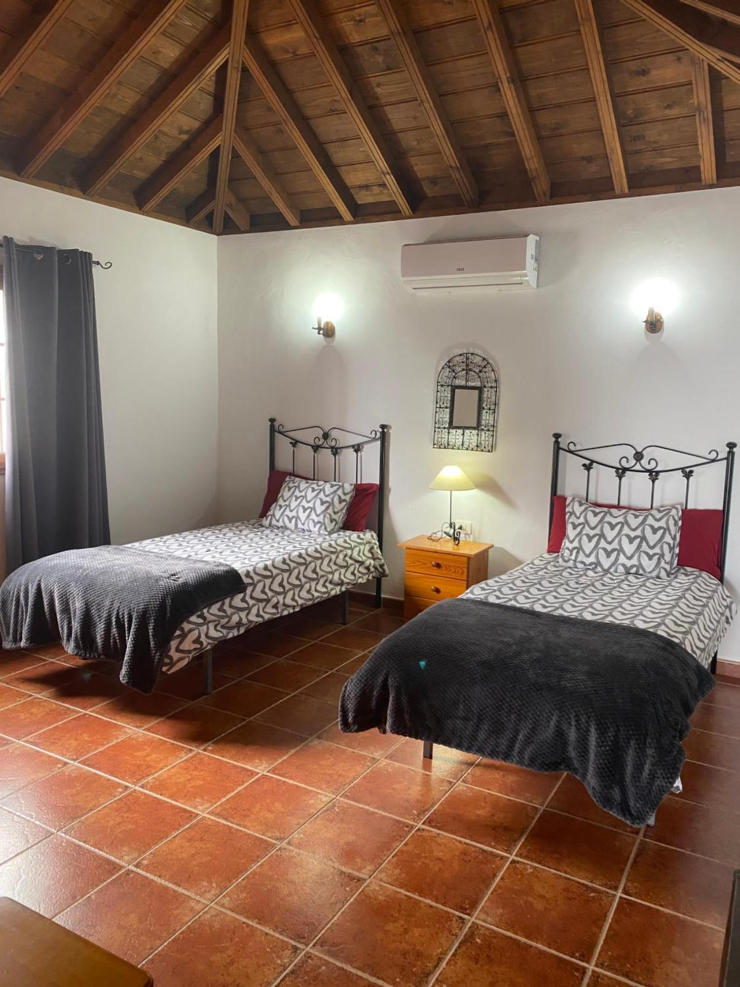 Villa Casa Paredon Los Llanos De Aridane Esterno foto